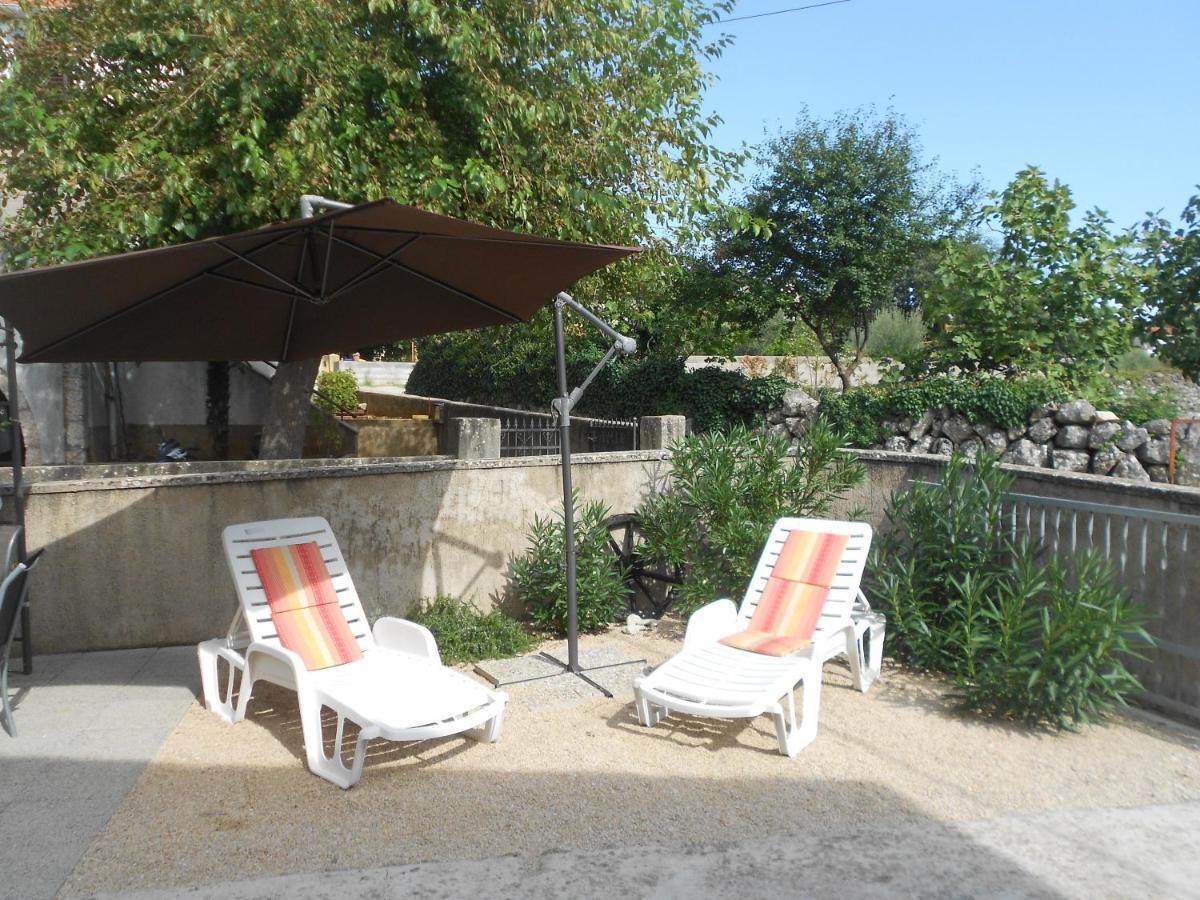 Holiday Home Mery By El-Pi Tours Malinska Exteriér fotografie